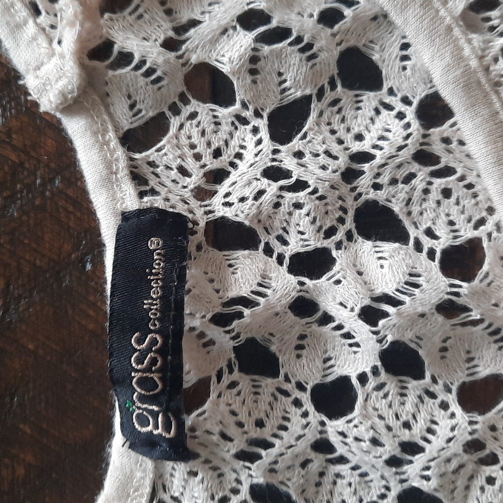 Crochet top - Picture 2 of 9